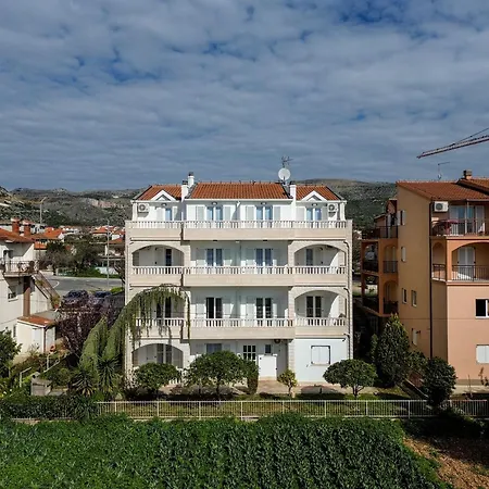 Appartamento By The Sea Seget Donji, - 23134 *
